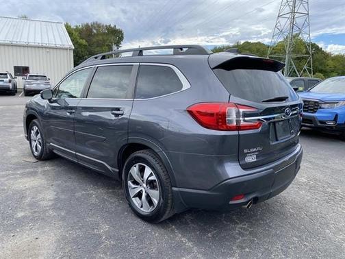 2023 Subaru Ascent Premium