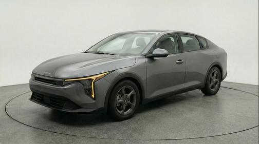 Interstellar Gray 2025 Kia K4 LXS