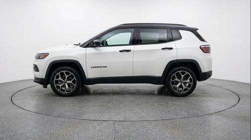 Bright White Clearcoat 2025 Jeep Compass Limited