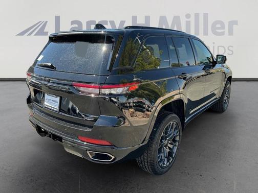 2025 Jeep Grand Cherokee Summit