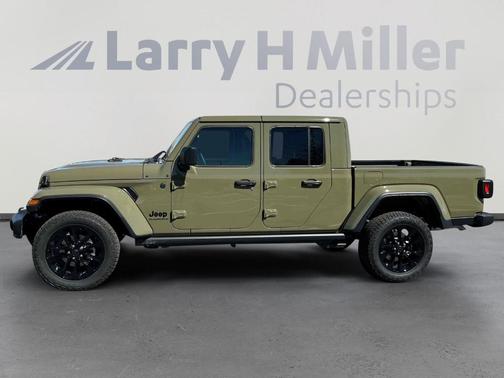 2025 Jeep Gladiator Sport