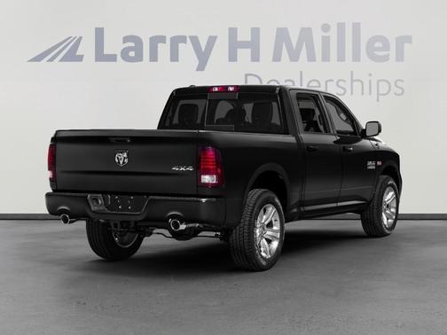 2016 RAM 1500 SLT