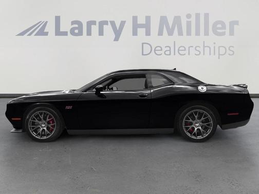 2016 Dodge Challenger SRT 392