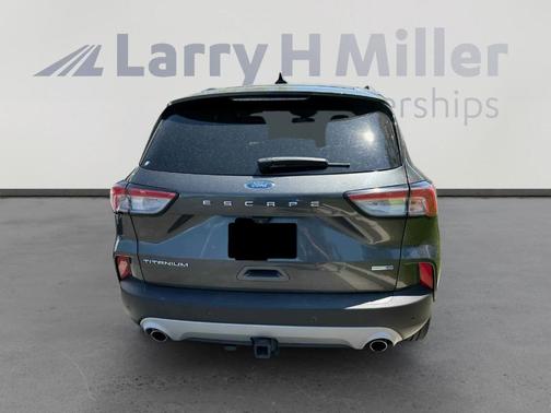 2020 Ford Escape Titanium