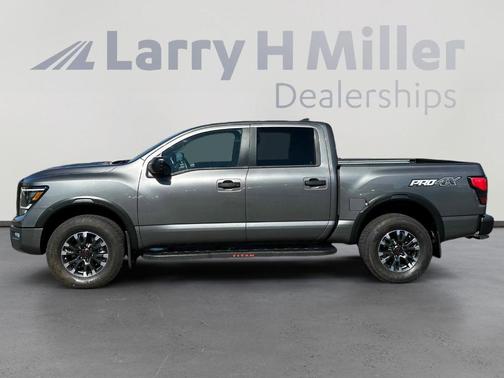 2024 Nissan Titan PRO-4X