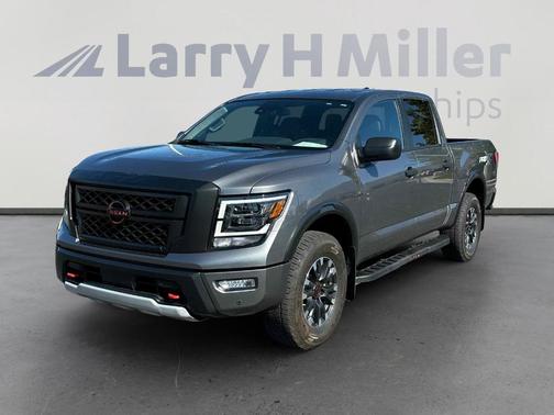 2024 Nissan Titan PRO-4X