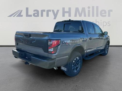 2024 Nissan Titan PRO-4X