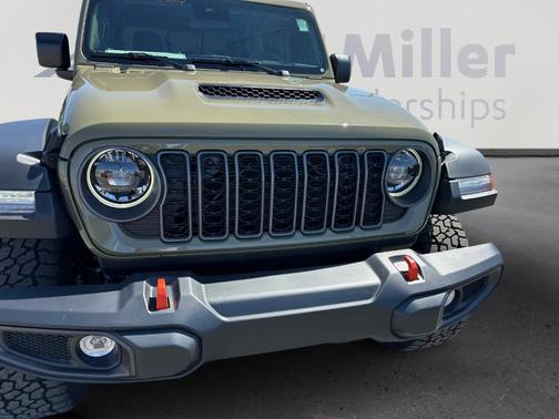 2025 Jeep Gladiator Mojave