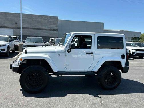 2016 Jeep Wrangler Sahara