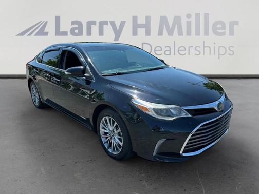 2017 Toyota Avalon Hybrid Limited