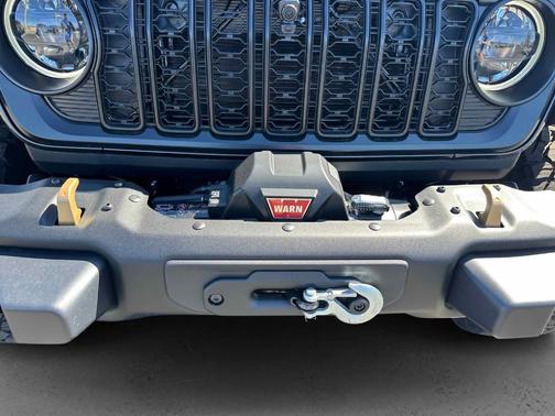 2025 Jeep Wrangler Rubicon 392