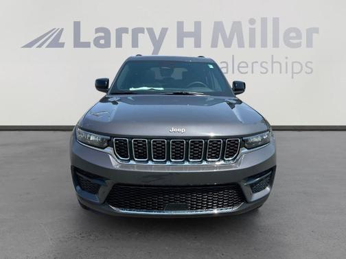 2025 Jeep Grand Cherokee Laredo X