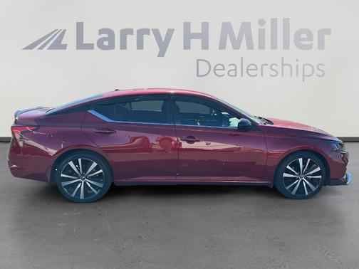 2020 Nissan Altima 2.5 SR