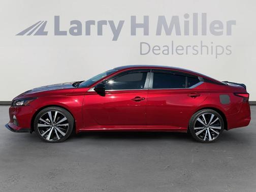 2020 Nissan Altima 2.5 SR