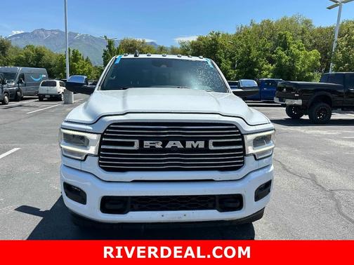 2022 RAM 3500 Laramie