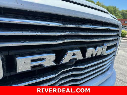 2022 RAM 3500 Laramie