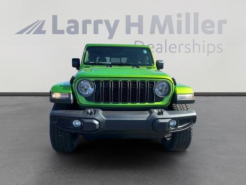 2025 Jeep Gladiator Sport