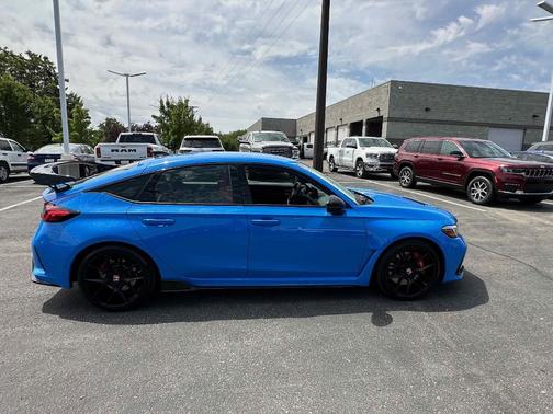 2023 Honda Civic Type R Base