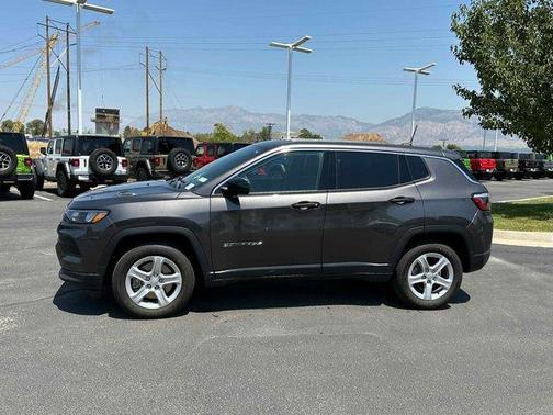 2024 Jeep Compass Sport