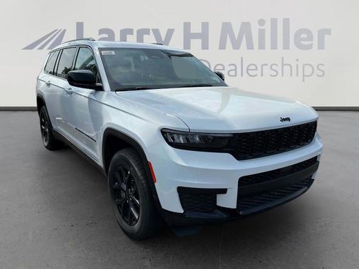 2025 Jeep Grand Cherokee L Laredo