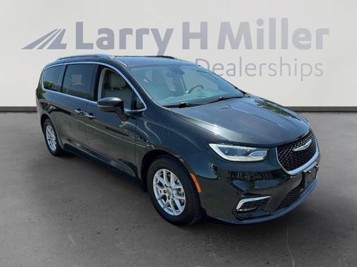 2021 Chrysler Pacifica Touring-L