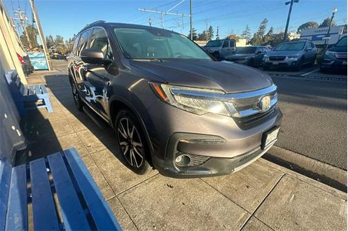 2019 Honda Pilot Touring 8-Passenger