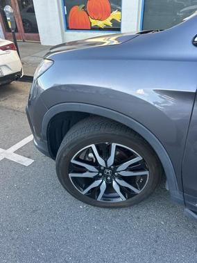 2019 Honda Pilot Touring 8-Passenger