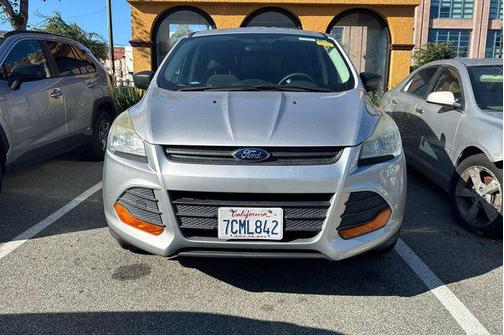 INGOT SILVER METALLIC 2014 Ford Escape S