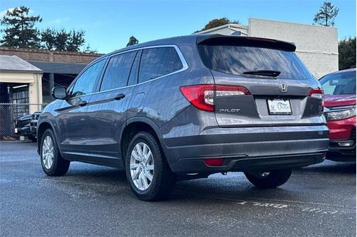 2020 Honda Pilot 2WD LX