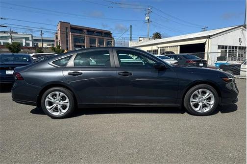 2025 Honda Accord LX 1.5T