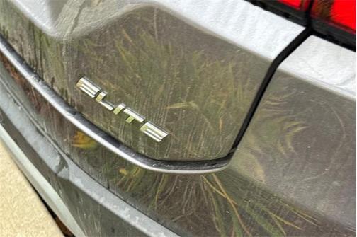 2023 Honda Pilot AWD Elite