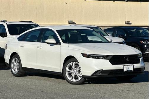 2025 Honda Accord LX 1.5T