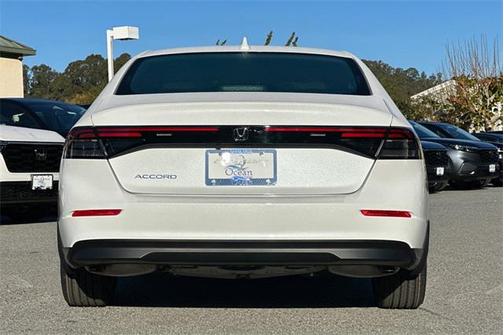 2025 Honda Accord LX 1.5T