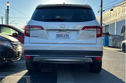 2020 Honda Pilot AWD Elite