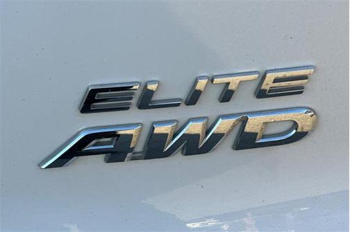 2020 Honda Pilot AWD Elite