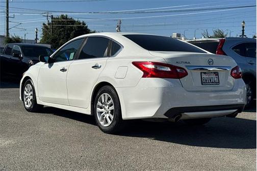 2016 Nissan Altima 2.5 S