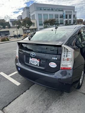 2010 Toyota Prius III