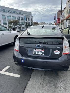 2010 Toyota Prius III