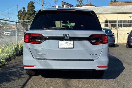 2024 Honda Odyssey Sport