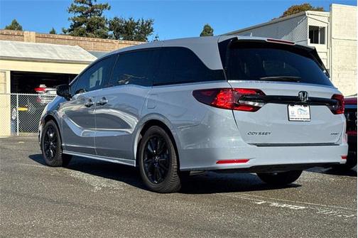 2024 Honda Odyssey Sport