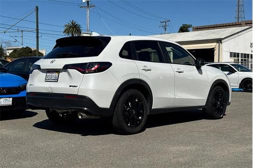 2023 Honda HR-V 2WD Sport