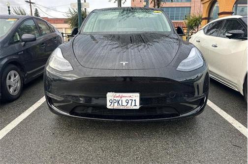 2024 Tesla Model Y Long Range Dual Motor All-Wheel Drive