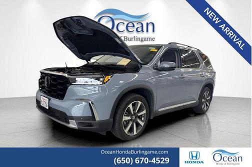 Gray 2024 Honda Pilot Touring 8-Passenger
