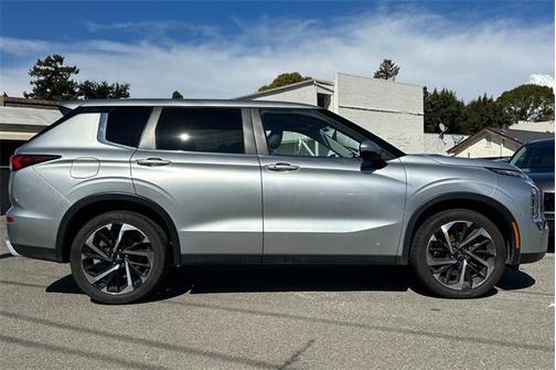 2024 Mitsubishi Outlander SE 2.5 2WD