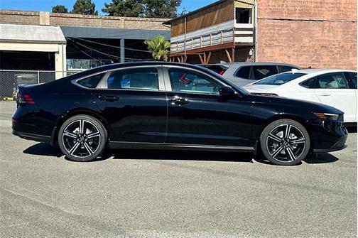 2025 Honda Accord Hybrid Base