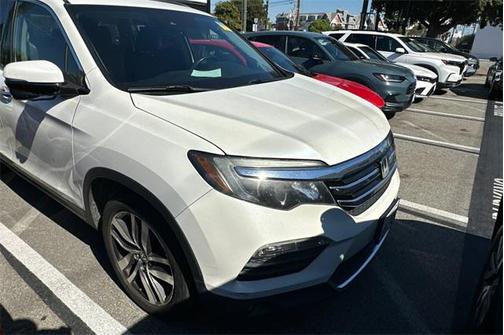 2017 Honda Pilot Touring