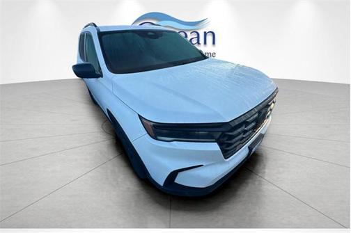 2023 Honda Pilot AWD Sport