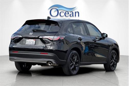 2025 Honda HR-V 2WD Sport