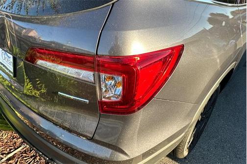 2022 Honda Pilot 2WD Special Edition
