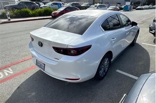 2025 Mazda Mazda3 FWD